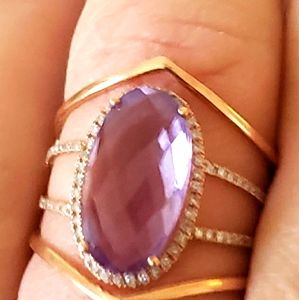 Unique Amithyst and diamond ring in 14kt Rose gold